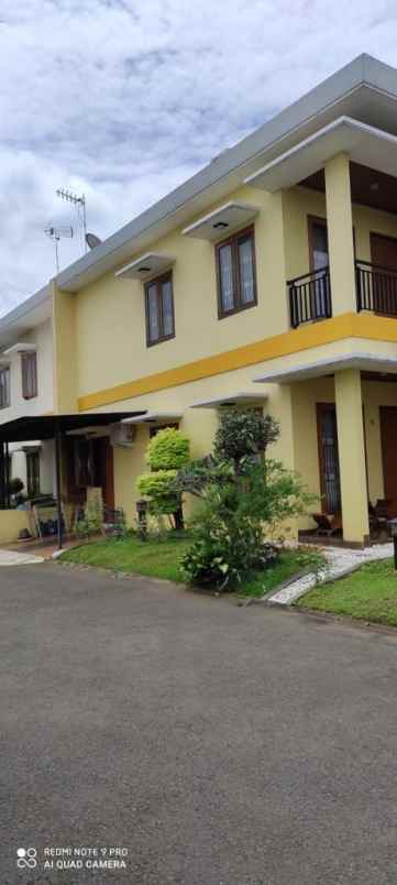 dijual rumah jl masjid al wustho pondok