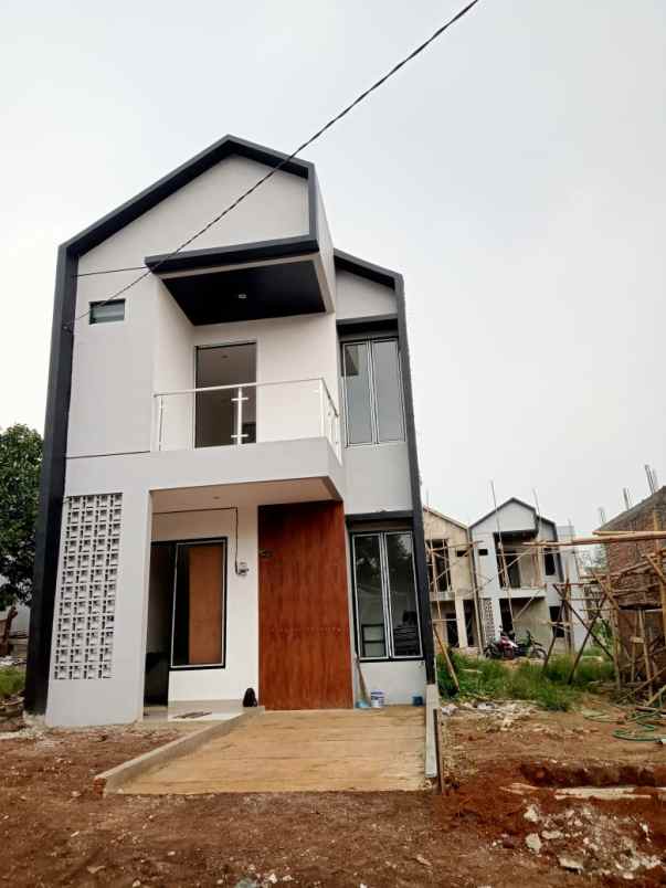 dijual rumah jl masjid buaran serpong