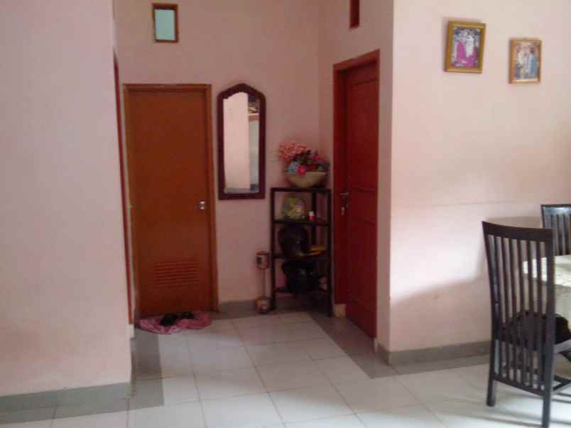 dijual rumah jl pancoran mas depok