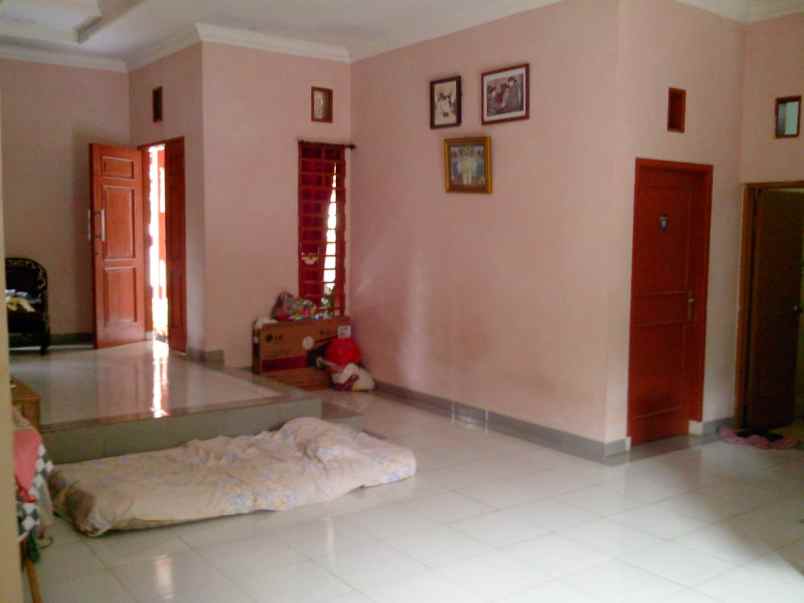 dijual rumah jl pancoran mas depok
