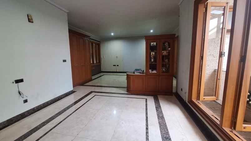 dijual rumah jl pangandaran