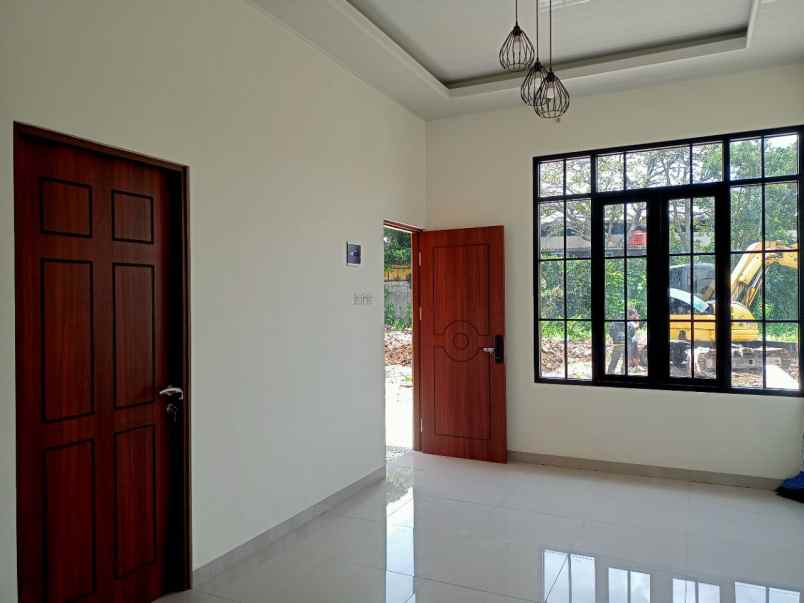 dijual rumah jl panyileukan