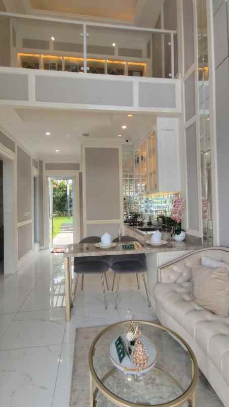 dijual rumah jl paradise serpong city 2