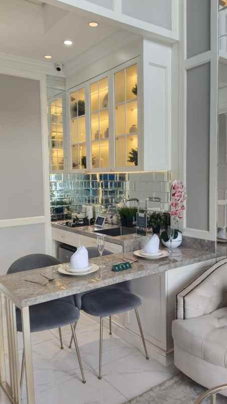 dijual rumah jl paradise serpong city 2