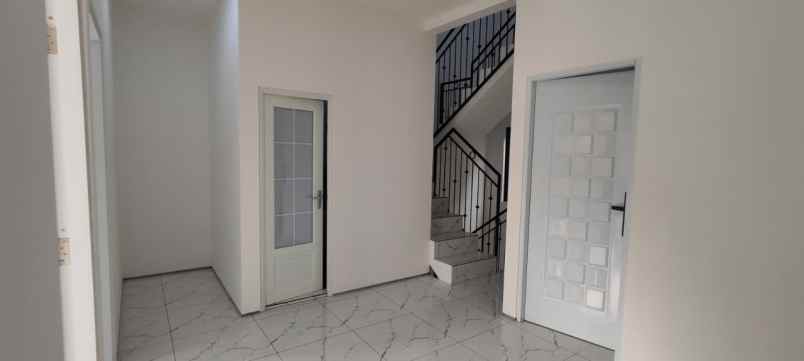 dijual rumah jl pasir salam kembar bkr