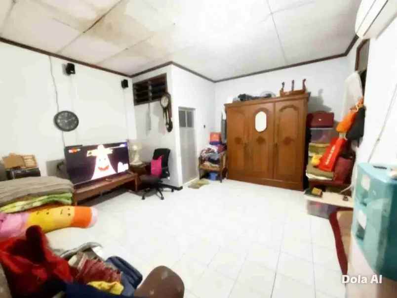 dijual rumah jl pondok kelapa duren
