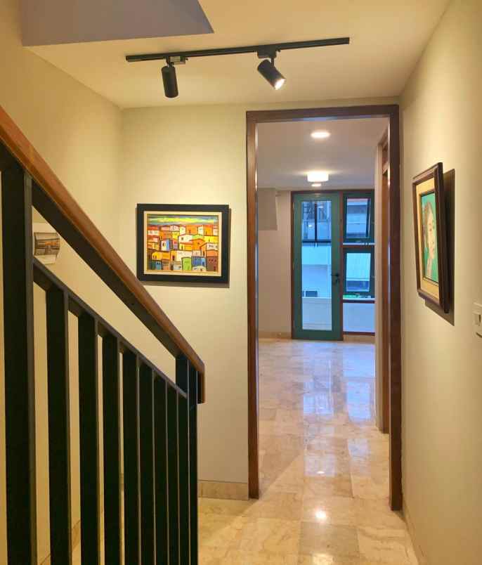 dijual rumah jl rawamangun jakarta timur