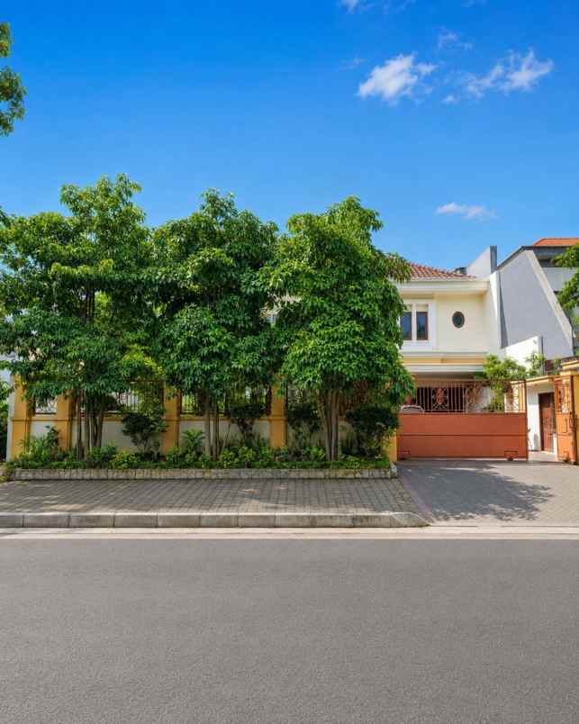 dijual rumah jl raya kertajaya indah