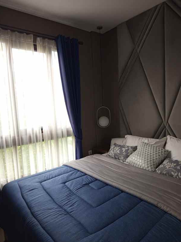 dijual rumah jl raya mustikasari kota