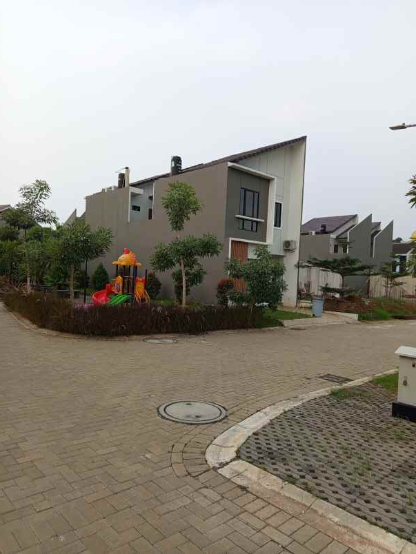 dijual rumah jl raya mustikasari kota