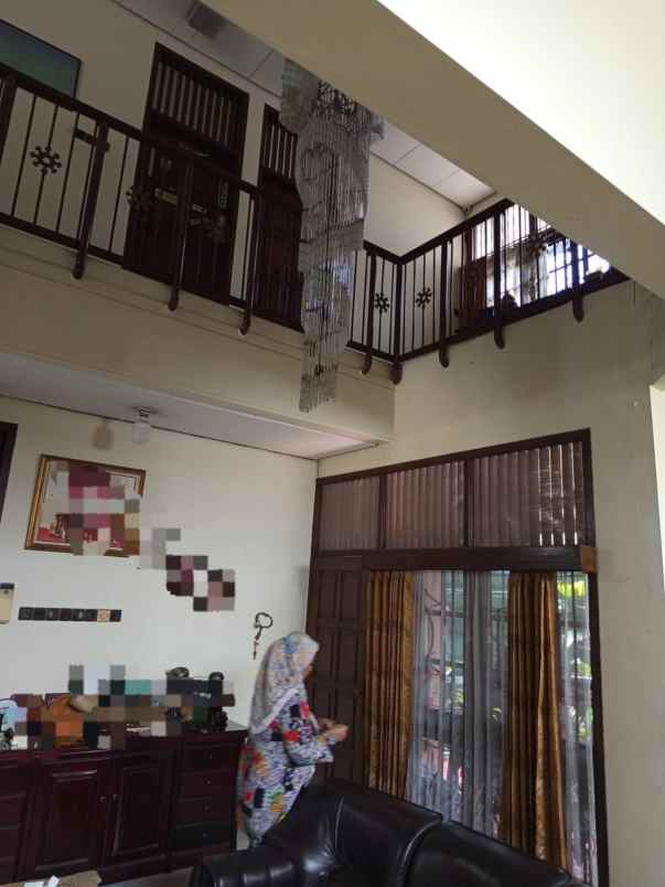 dijual rumah jl sunan muria