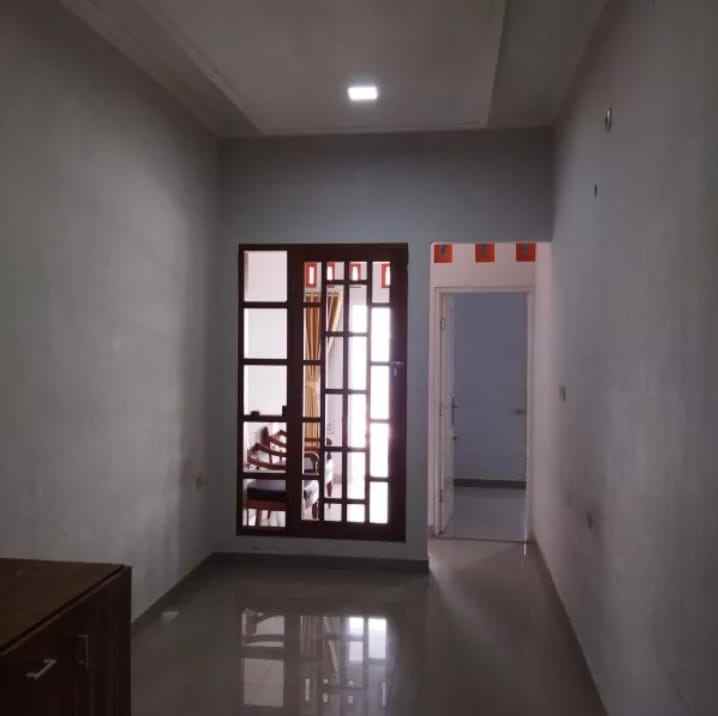 dijual rumah jl surilang kp gedong