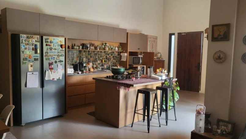 dijual rumah jl swadaya duren sawit