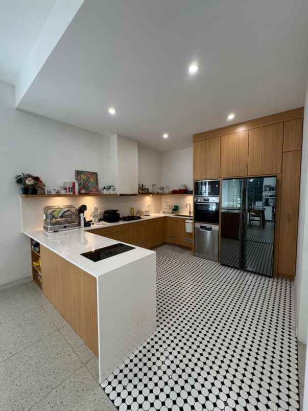 dijual rumah jl tamborin reog rebana