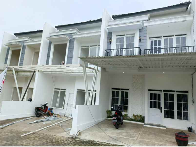 dijual rumah jl tegal rejo rt 01 rw 07