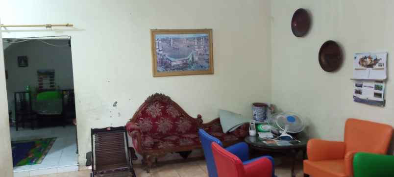 dijual rumah jl willem iskandar depan