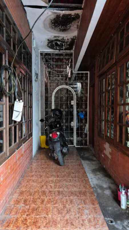 dijual rumah jln pramuka jaya sari salemba