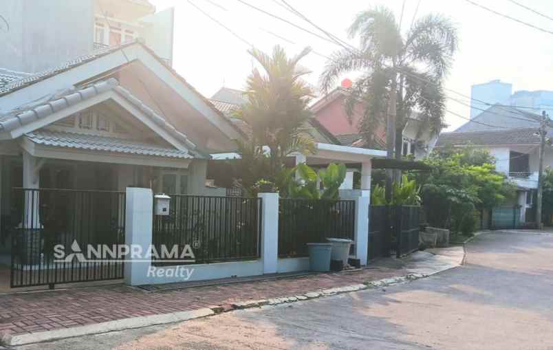 dijual rumah jombang