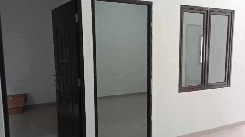 dijual rumah k village aspen