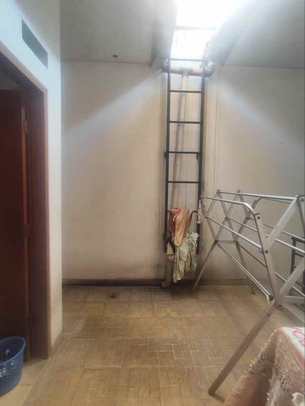 dijual rumah kalibata