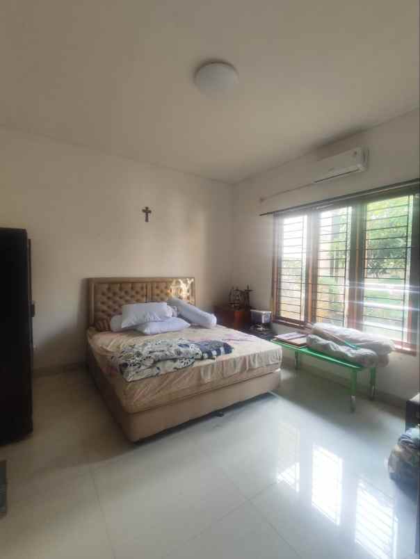 dijual rumah kalibata