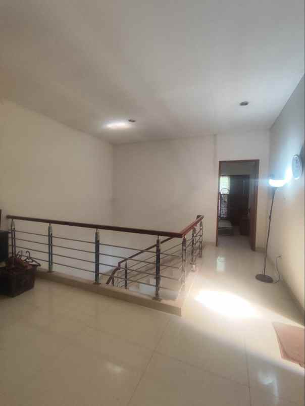 dijual rumah kalibata