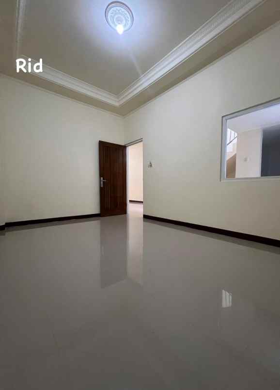 dijual rumah kalijudan
