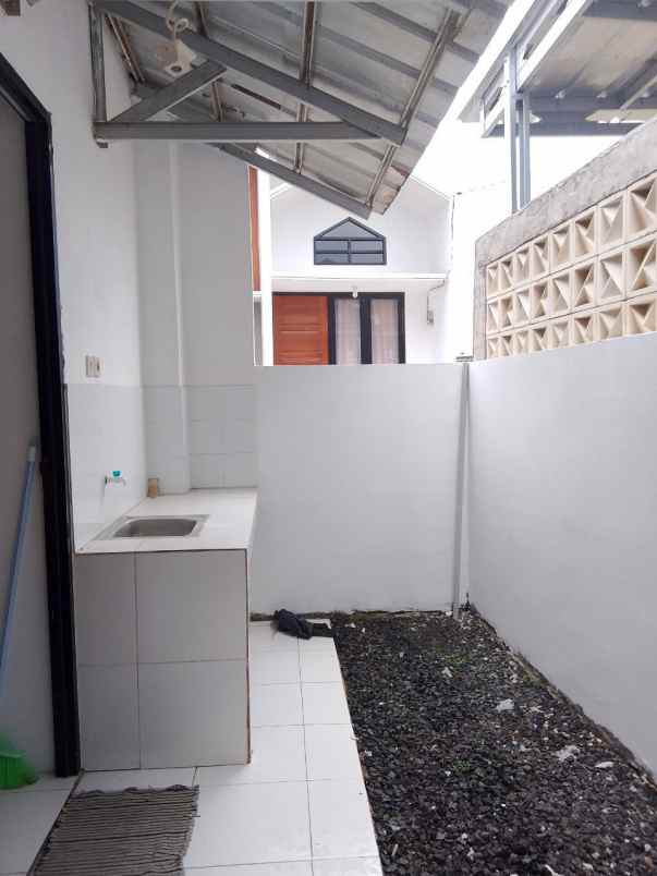 dijual rumah kalimulya pondok rajeg
