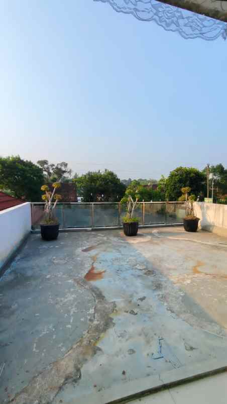 dijual rumah kampus uii