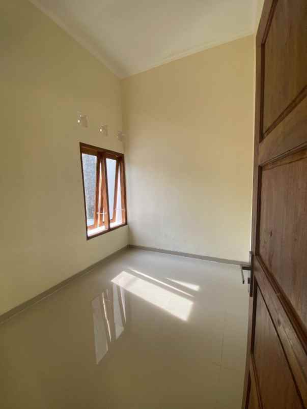 dijual rumah kartasura sukoharjo jawa