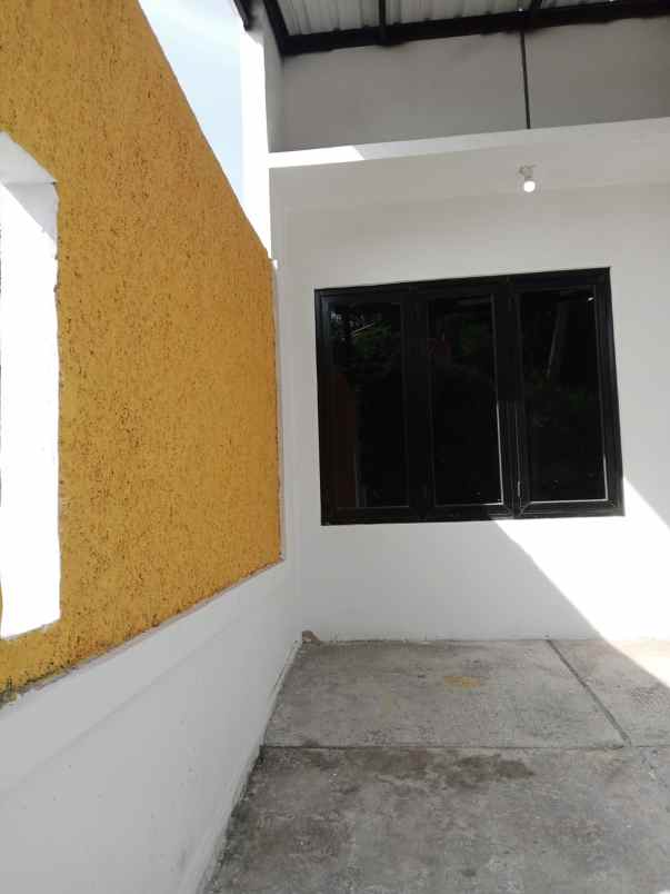 dijual rumah kedungmundu tembalang