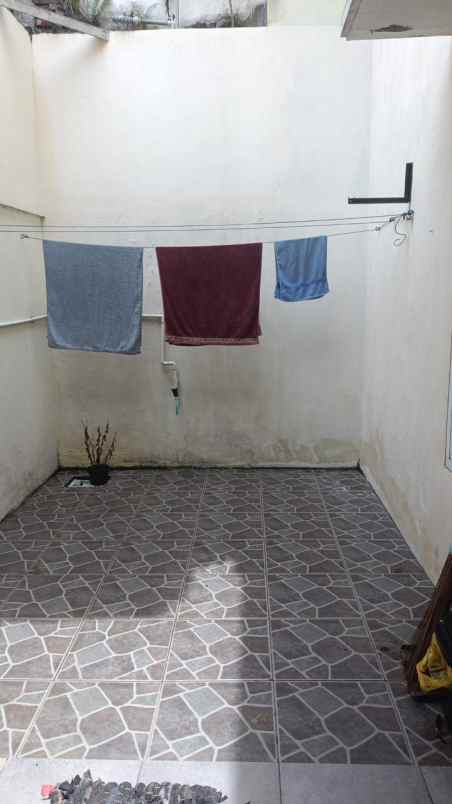 dijual rumah kepuharjo karangploso malang