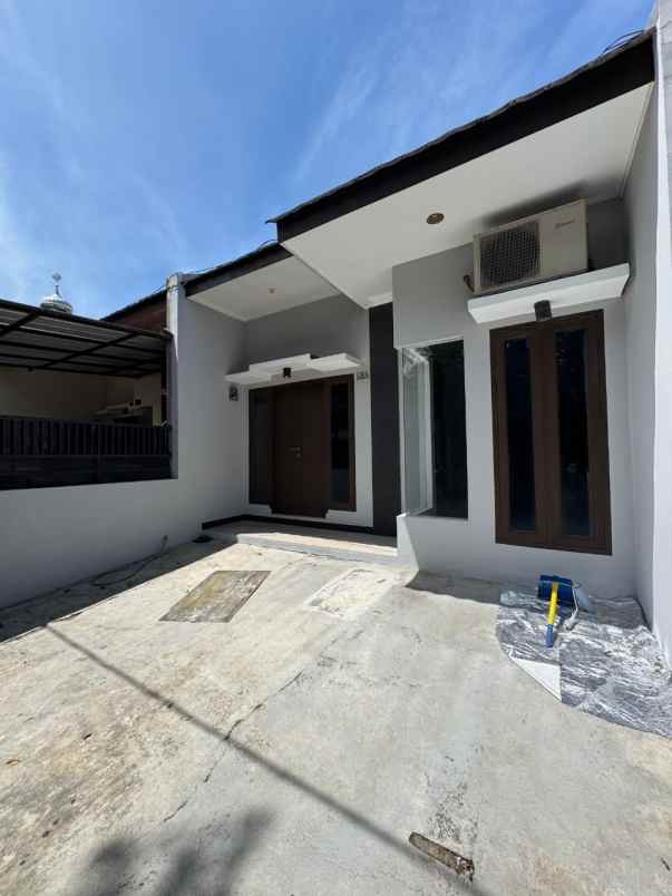 dijual rumah komp leuwi anyar leuwi