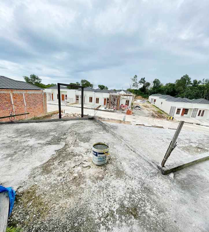 dijual rumah komplek bumi rengganis