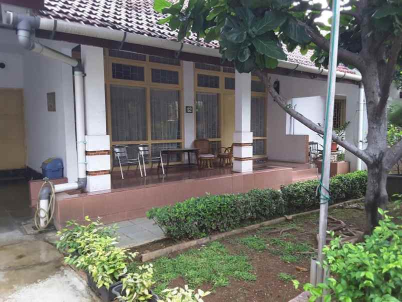 dijual rumah komplek cipinang baru