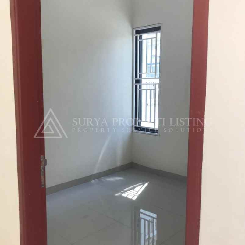 dijual rumah komplek cluster sayana medan johor