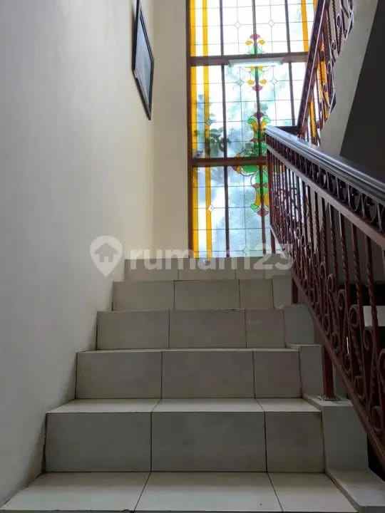 dijual rumah komplek pemda pondok