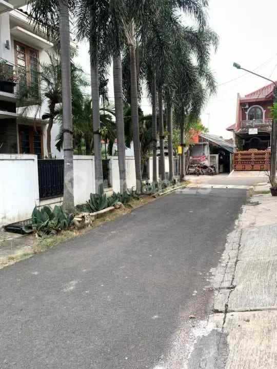 dijual rumah komplek pemda pondok