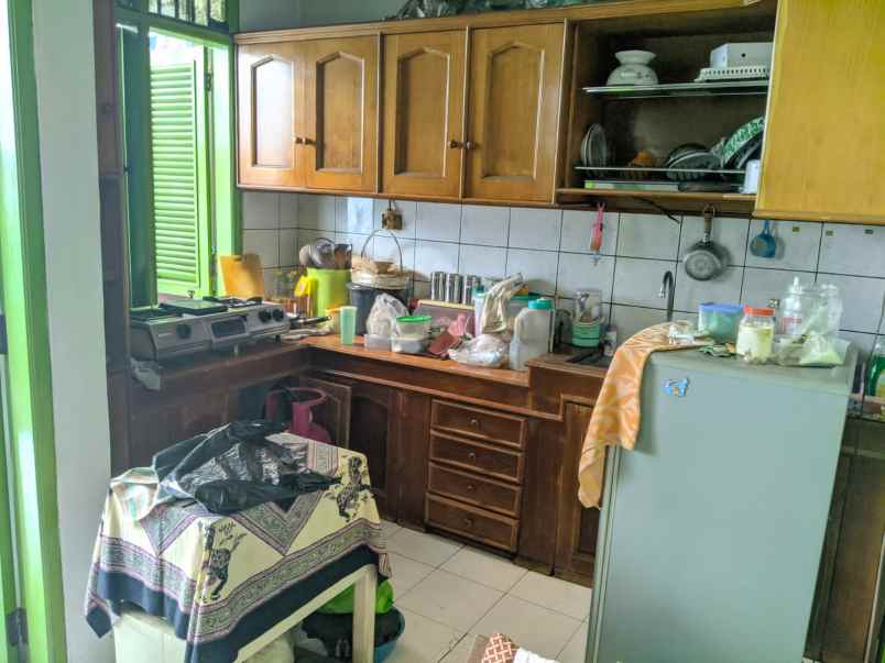 dijual rumah komplek pemda pondok