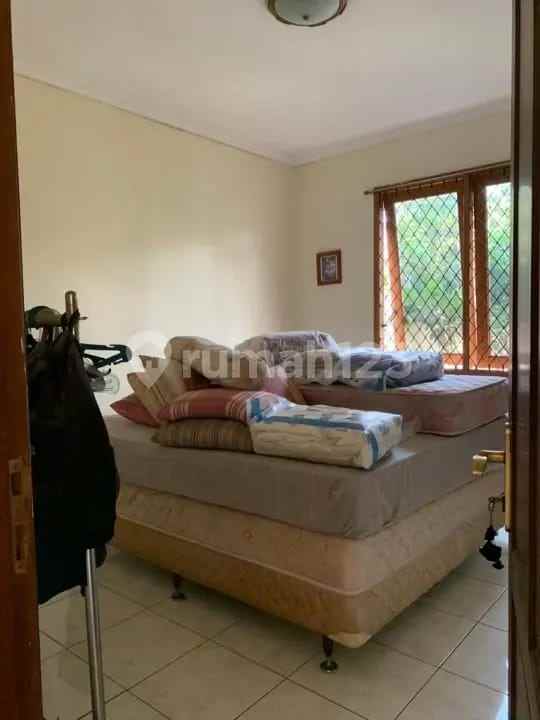 dijual rumah komplek pemda pondok
