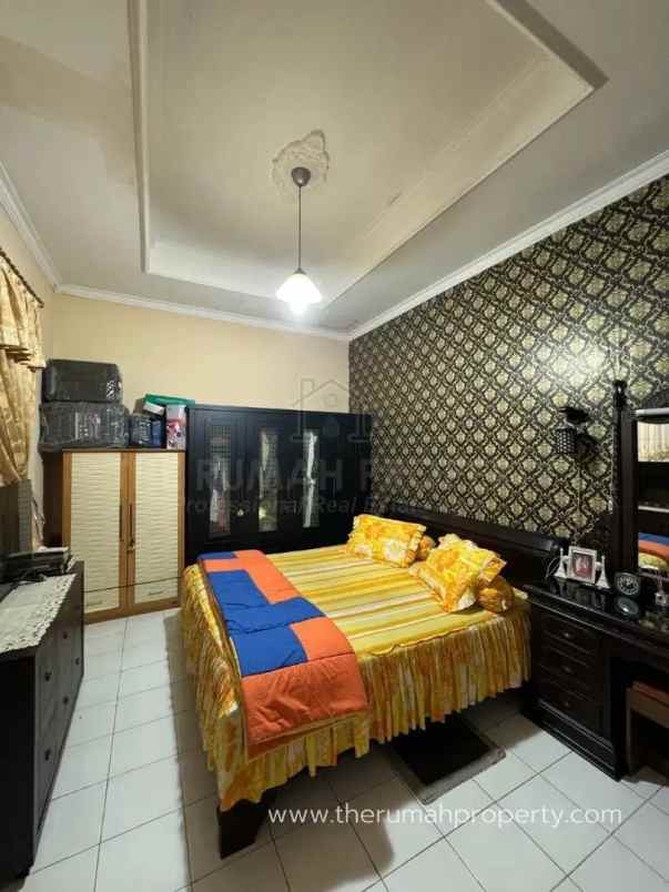 dijual rumah komplek pondok kelapa indah