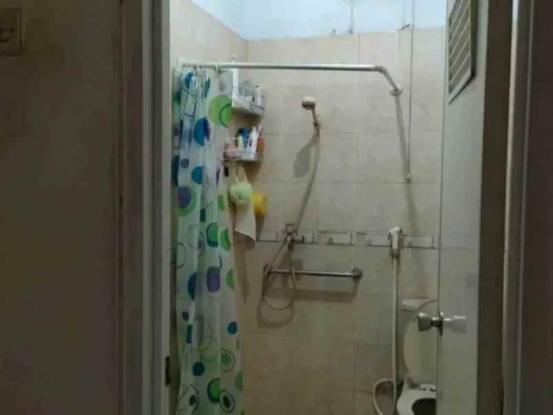 dijual rumah komplek ptb pondok kelapa
