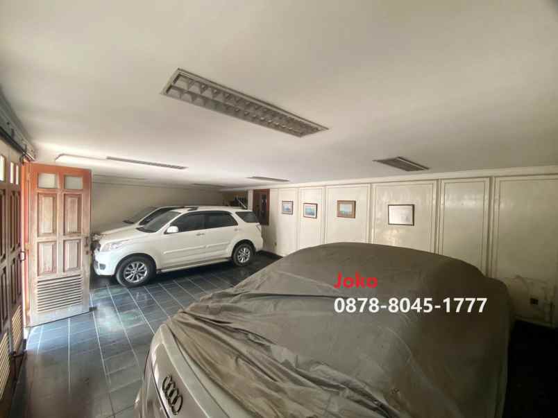 dijual rumah komplek widya chandra