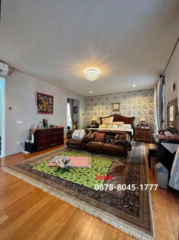 dijual rumah komplek widya chandra