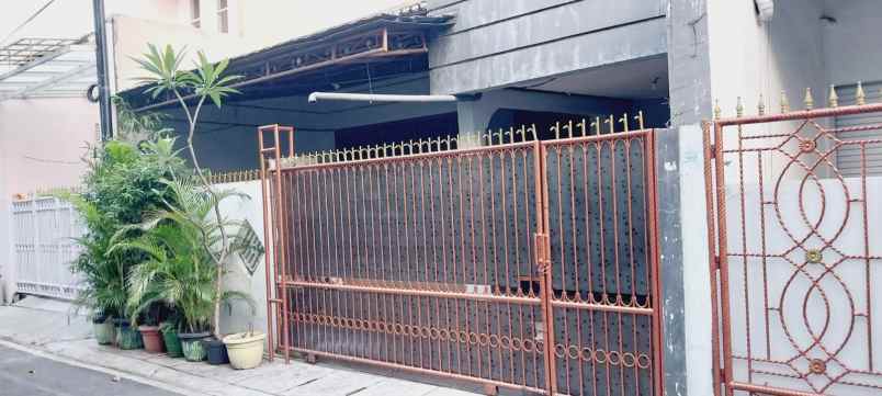 dijual rumah kompleks setneg cempaka