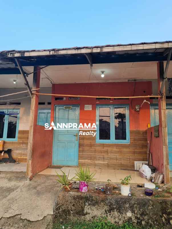 dijual rumah kontrakan 4 petak di gdc