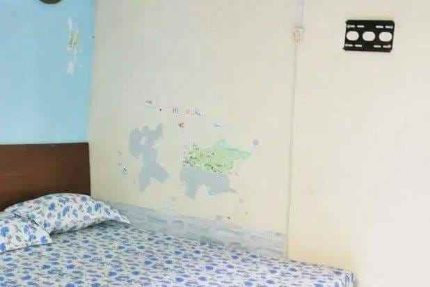 dijual rumah larangan