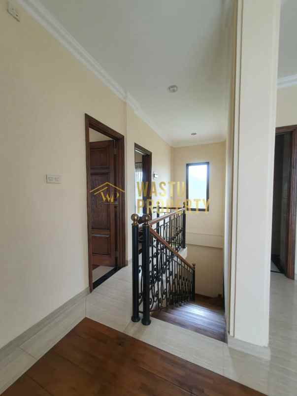 dijual rumah lenteng agung jakarta