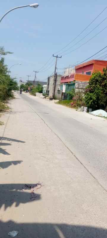 dijual rumah lingkungan perumahan