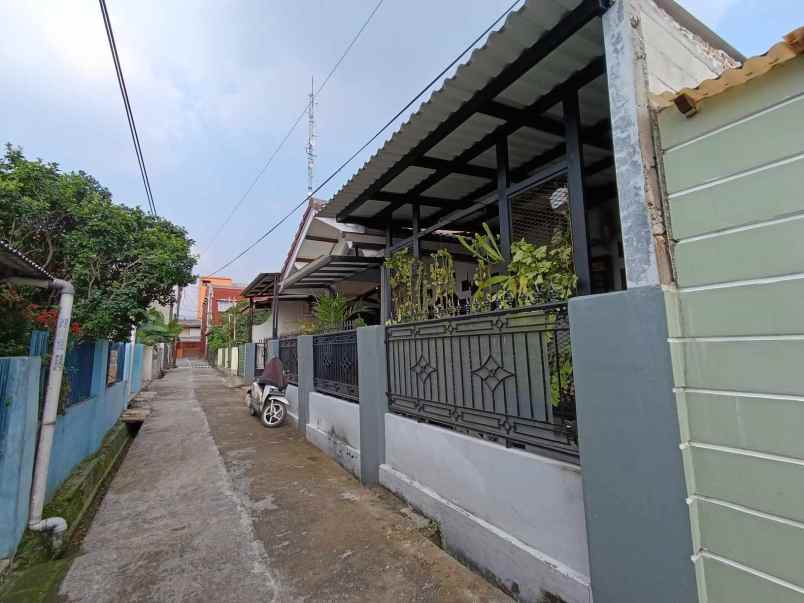 dijual rumah luas siap huni di depok jaya agung depok